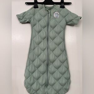 Dreamland baby weighted transition swaddle 6-9 months sage green  size large